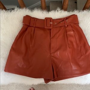 NWT Zara faux leather belted mini shorts